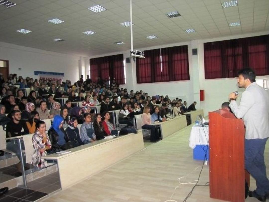 Hisarcık Myo&rsquo;da Konferans