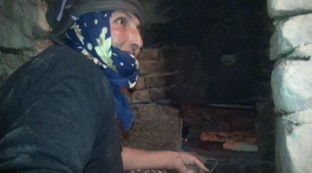 GEN&Ccedil;LER GİDİNCE TANDIR YERİNİ FIRINA BIRAKTI 2