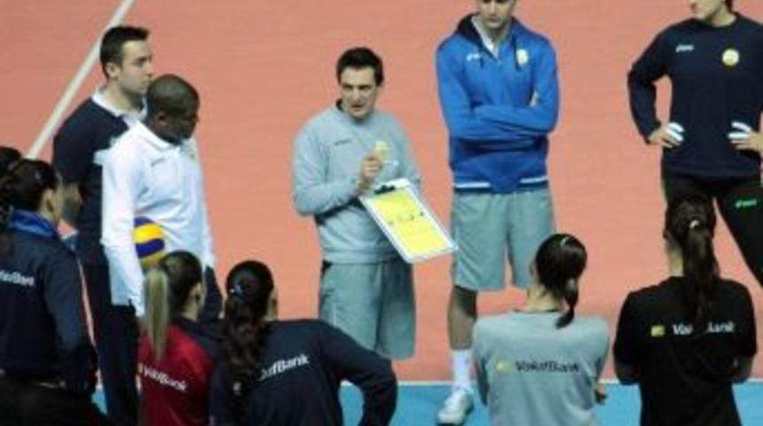 Vakıfbank Liderliğini S&uuml;rd&uuml;rmek İstiyor