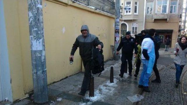 Fransa Başkonsolosluğu'nda 'şüpheli Çanta' Alarmı