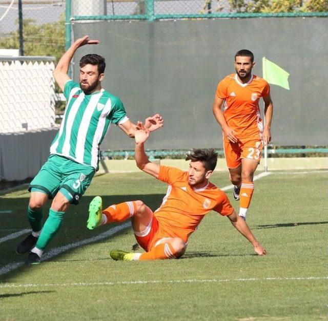 Manisa Büyükşehir Belediyespor Evinde Güldü