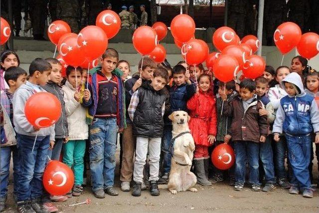 Siirt&rsquo;te Jandarma &Ouml;ğretmenleri Unutmadı 1