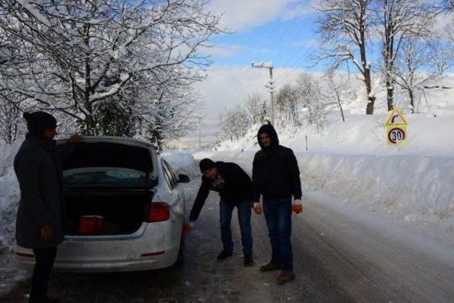 Kartepe'de Elektrik Kesintisi Nedeniyle Kayak Pistleri Kapandı