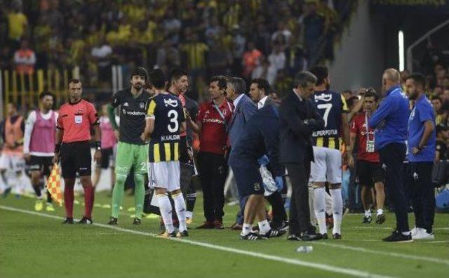 Şenol Güneş, Hakem Tarafından Tribüne Gönderildi (Fotoğraflar)