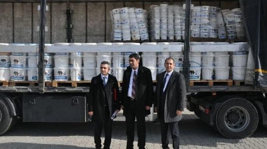 Eğitime 50 Ton Boya Bağışı