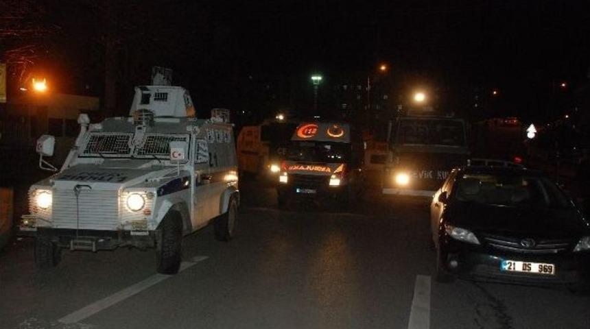 Diyarbakır&rsquo;da Polise Saldırı