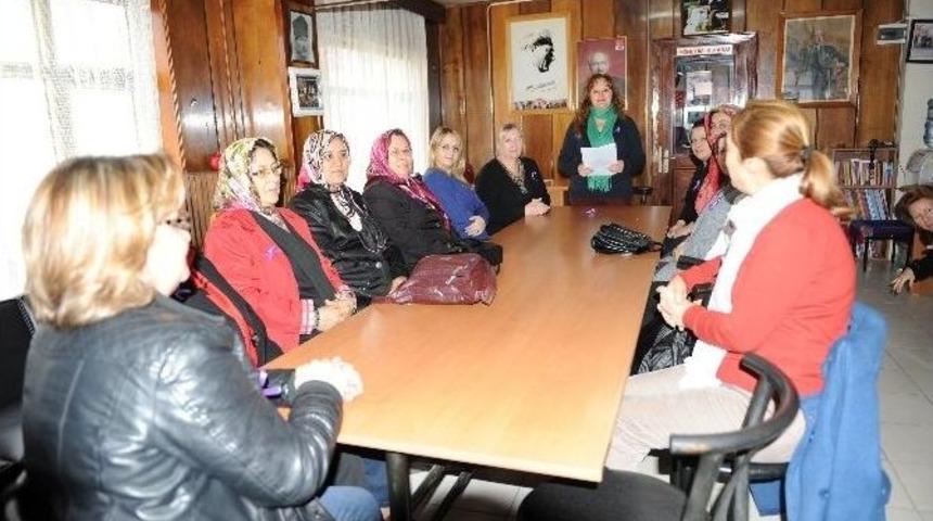 Kadına Şiddete Karşı Uluslararası M&uuml;cadele Ve Dayanışma G&uuml;n&uuml;