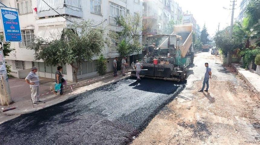 Memurevleri Mahallesi&rsquo;ne 21 Yıl Sonra Yeniden Asfalt