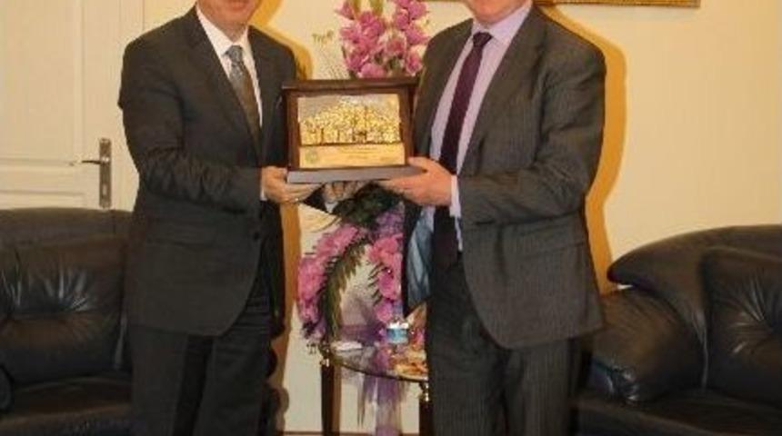 Rus Temsilcilerden Kayseri Ticaret Odası&rsquo;na İşbirliği Ziyareti