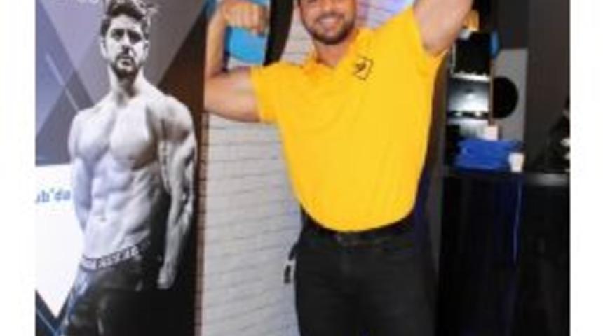 (özel Haber) Kktc Erkek Güzeli Ve Ünlülerin Fitness Eğitmeni Sami Hamidi, Kayseri’de