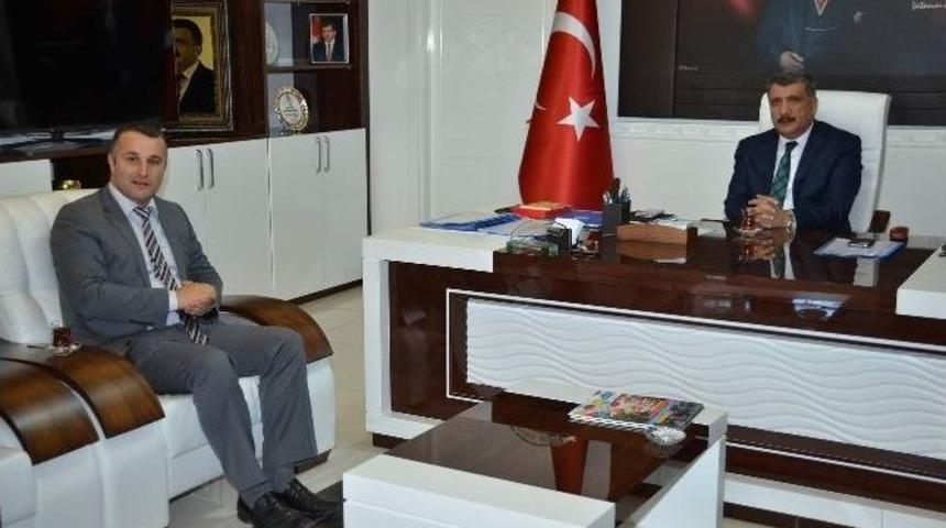 Mimarlar Odası Başkan Selahattin G&uuml;rkan&rsquo;ı Ziyaret Etti