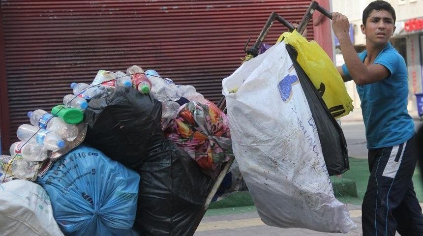 Savaştan Ka&ccedil;ıp Ekmek Savaşı Veriyorlar