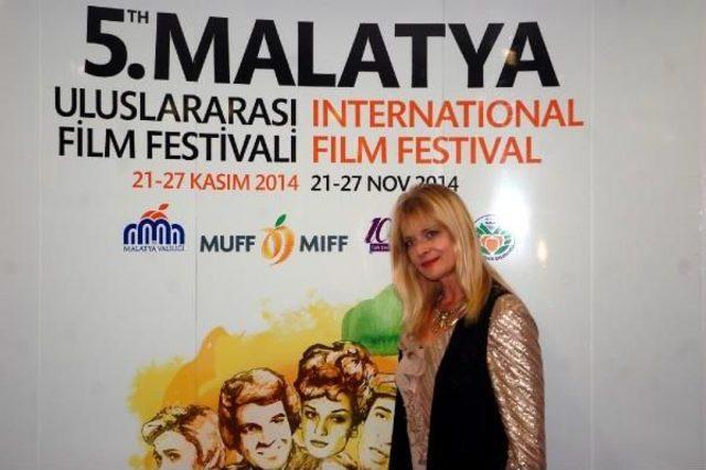 NASTASSJA KINSKI: İLK GELDİĞİMDE İSTANBUL'DA KAYBOLDUM