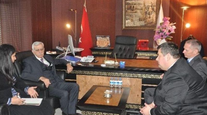 Hırvatistan T&uuml;rkiye B&uuml;y&uuml;kel&ccedil;isi Hrastic Mardin B&uuml;y&uuml;kşehir Belediyesi&rsquo;ni Ziyaret Etti