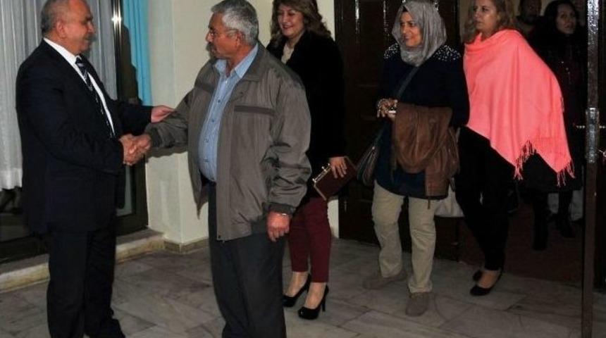 Erdemli Belediyesi Öğretmenleri Yemekte Buluşturdu