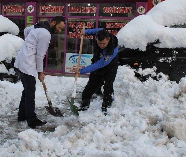 Rize’de Kar Esareti