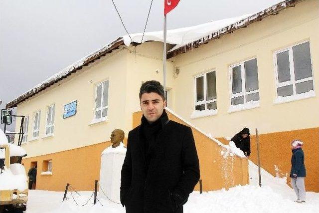 (özel Haber) Bu Da Batının Fedakar Öğretmeni 2