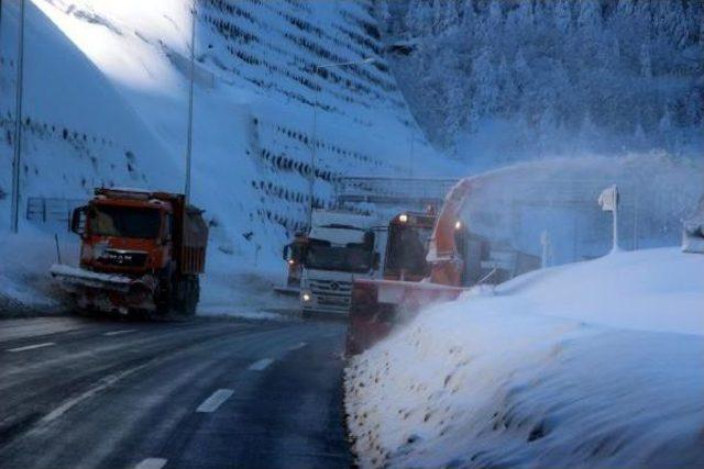 Bolu Dağı'nda Ulaşım Normale Döndü