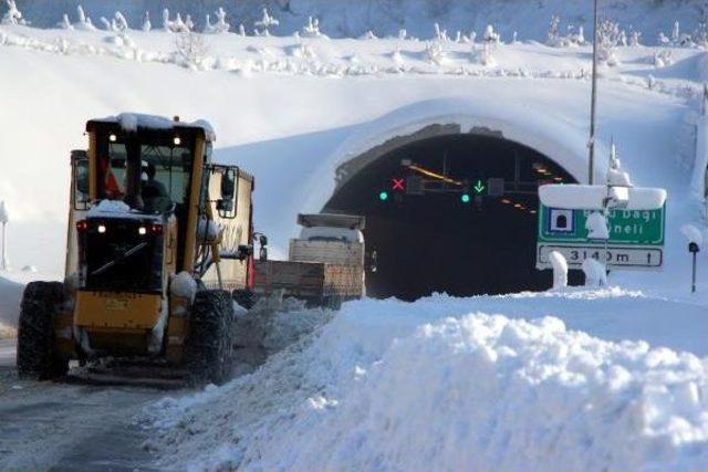 Bolu Dağı'nda Ulaşım Normale Döndü