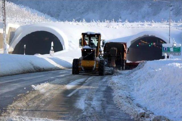 Bolu Dağı'nda Ulaşım Normale Döndü