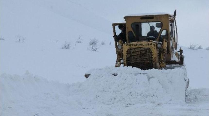 Elazığ&rsquo;da Kapanan 362 K&ouml;y Yolunun 140&rsquo;ı A&ccedil;ıldı