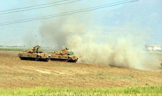 Habur da Tanklara Manevra Ve Taarruz Eğitimi &nbsp; 1