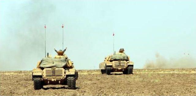 Habur da Tanklara Manevra Ve Taarruz Eğitimi &nbsp; 3