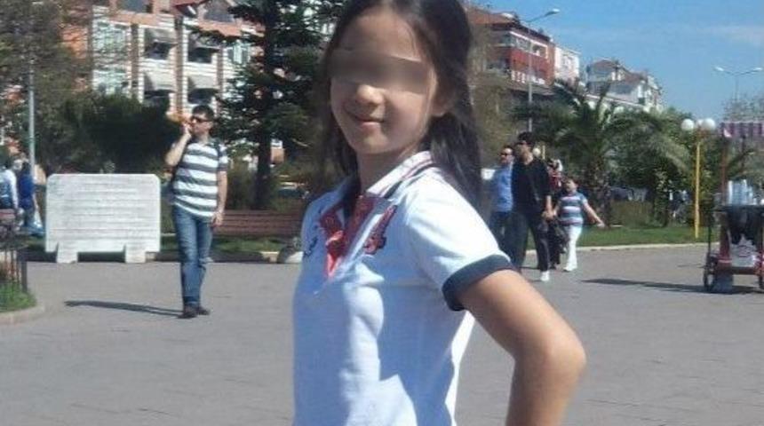 Ortaokul &Ouml;ğrencisi Arkadaşına Kızıp Camdan Atladı