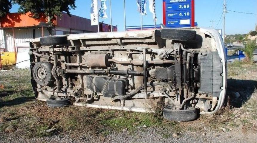 Yoldaki Buzlanma Kazaya Neden Oldu