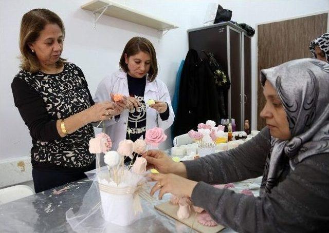 Şehitkamilli Hanımlardan Sabun Sanatına Yoğun İlgi