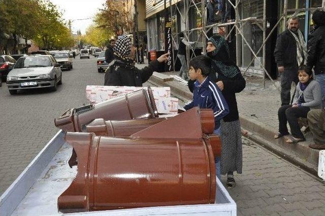 Siverek&rsquo;te &lsquo;kardeşlerimiz &Uuml;ş&uuml;mesin&rsquo; Kampanyası 1