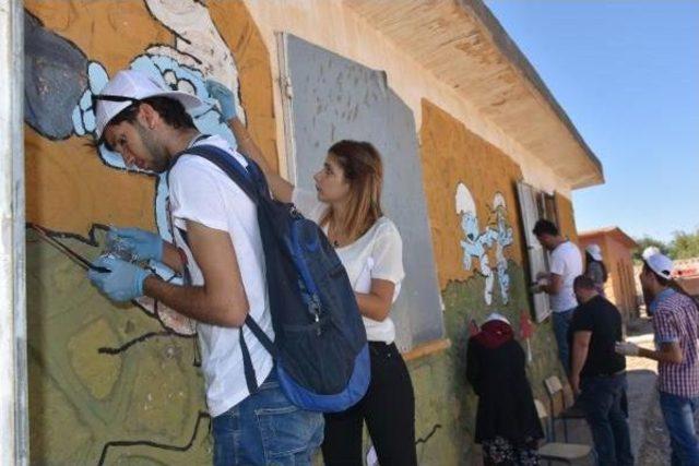  umuda Iz Bırak  Projesi Ile K&ouml;y Okulunu Boyadılar 3