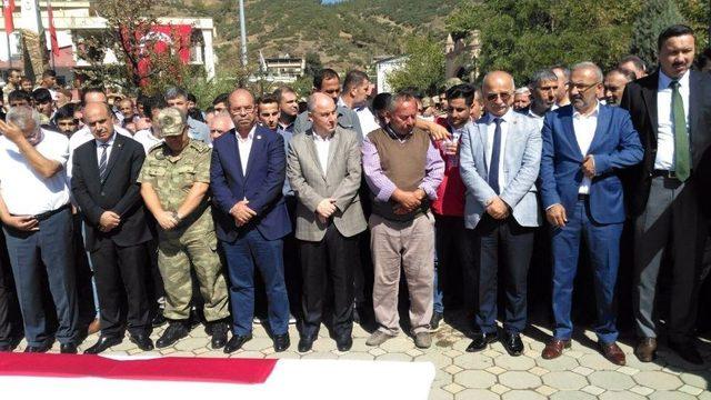 Şehit İş&ccedil;i Osmaniye&rsquo;de Toprağa Verildi 1