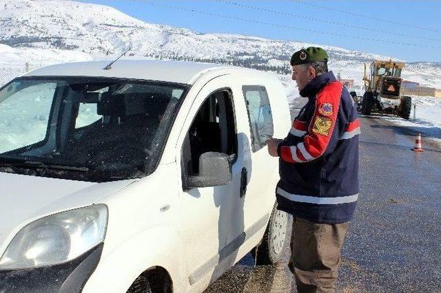 Sarıcakaya Yolu Trafiğe Kapandı 1