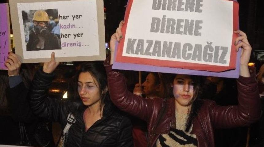 Zonguldak&rsquo;ta "kadına Şiddete Hayır" Protestosu