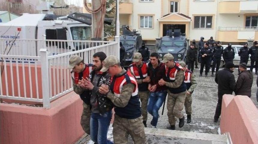 Kobani Olaylarının Sanıkları Adliyede