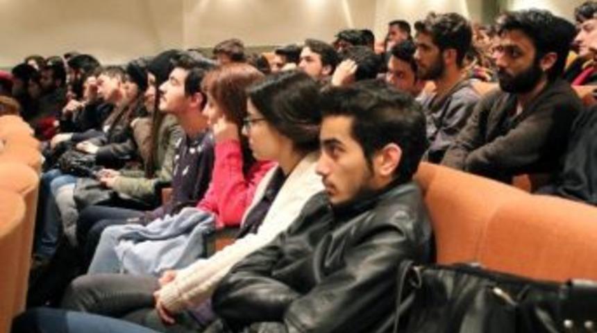 Sinemacılar Se&ccedil;ti, B&uuml;y&uuml;kşehir İzletti