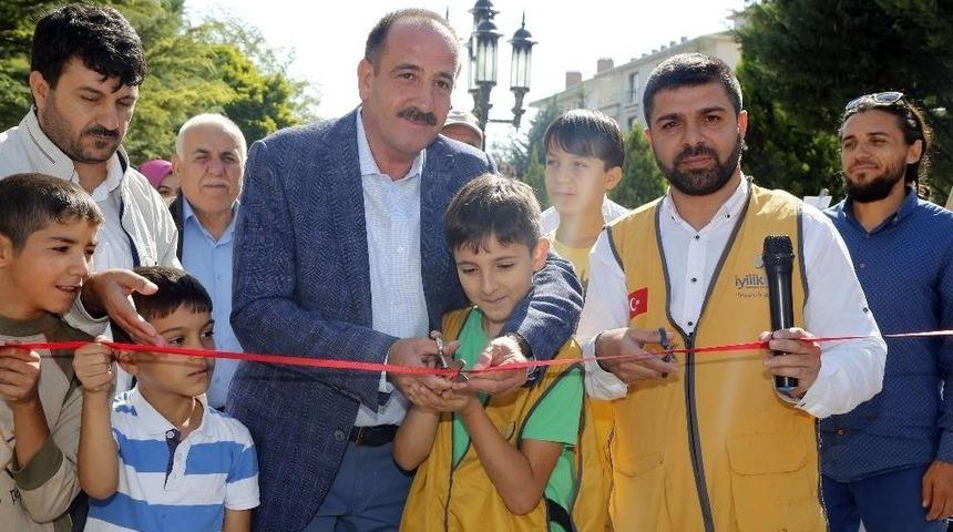 G&ouml;lbaşı Belediyesinden Arakanlı M&uuml;sl&uuml;manlara Destek Kermesi