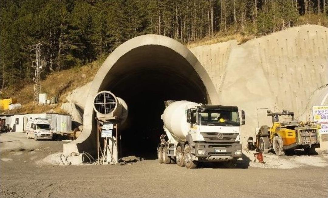 (&ouml;zel Haber) Ilgaz T&uuml;neli&rsquo;nin Ucu 2015 Yılında G&ouml;r&uuml;lecek
