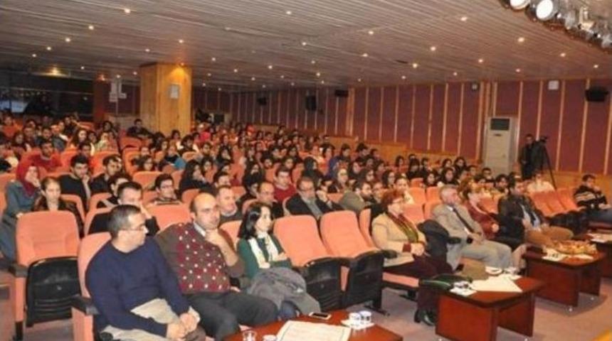 Yaşlanmanın Molek&uuml;ler Temelleri Konuşuldu