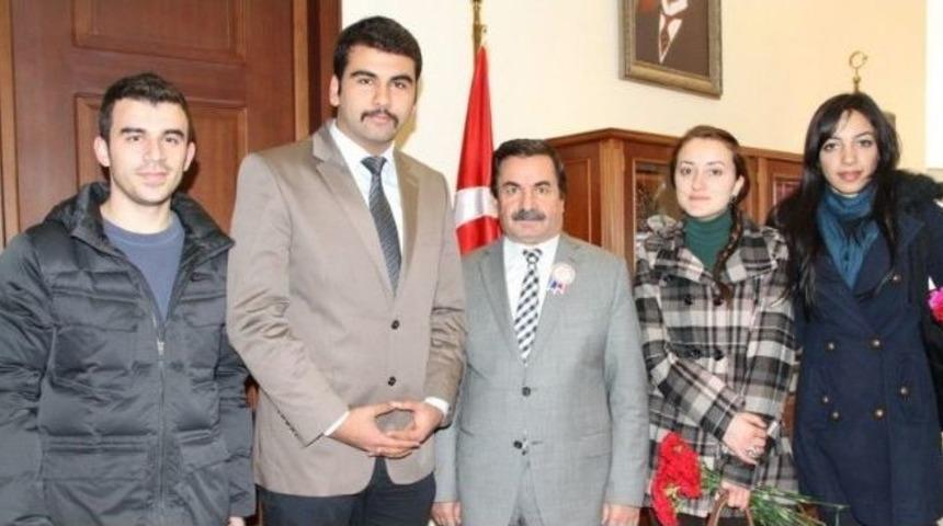 Ahmet Karaaslan: &Ouml;ğretmenlik Peygamber Mesleğidir