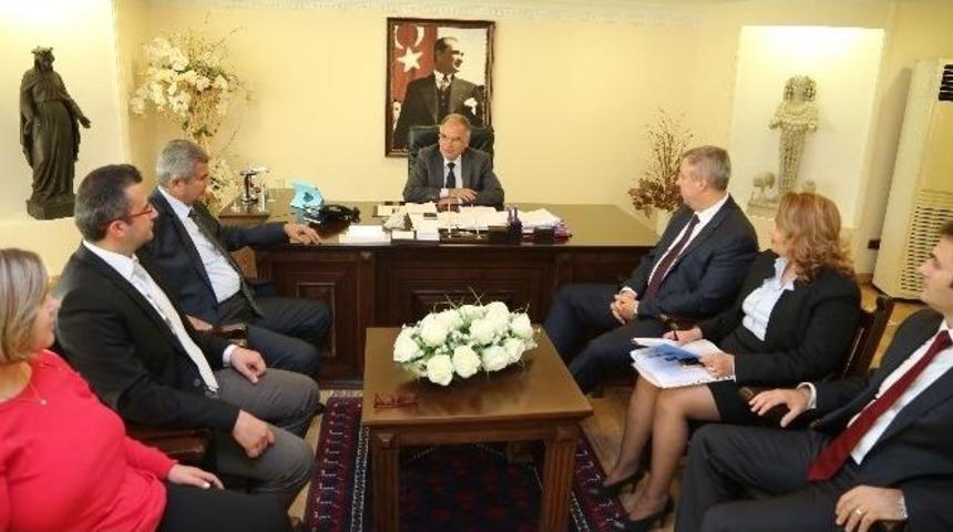 Sel&ccedil;uk Belediyesi Personeline Promosyon M&uuml;jdesi!