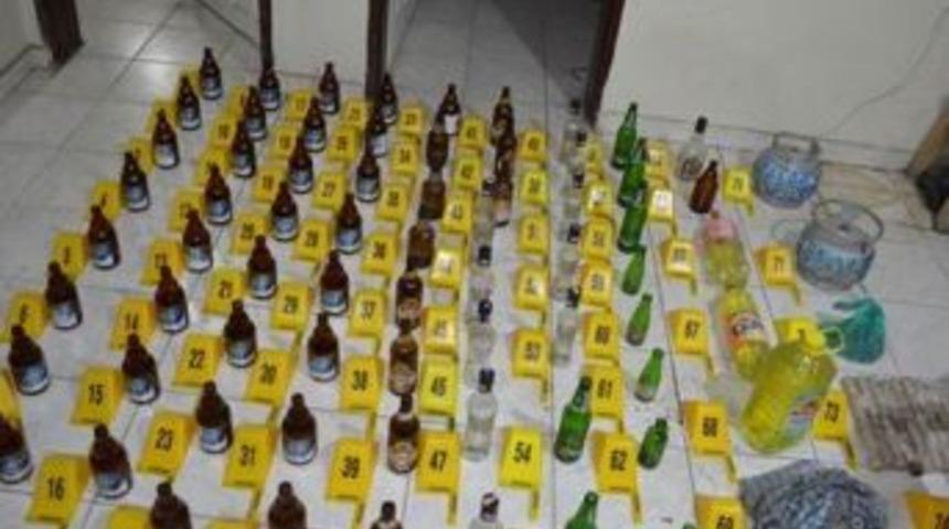 Hakkari&rsquo;de Bomba Ve Molotof Yapımında Kullanılan Malzemeler Ele Ge&ccedil;irildi