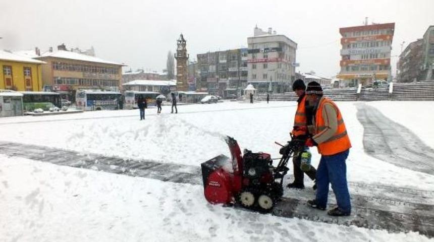 YOZGAT'TA KAR YAĞIŞI