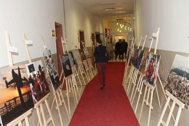 33 Kare Mersin Fotoğraf Sergisi Açıldı