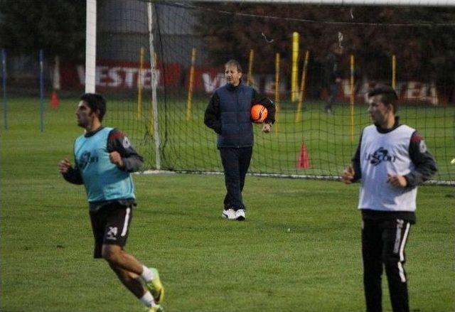 Manisaspor&rsquo;da, Osmanlıspor Hazırlıkları S&uuml;r&uuml;yor 1