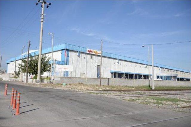 ANTREPODAKİ KIRMIZI ETİ SATAN MÜDÜR, 100 BİN TL KEFALETLE SERBEST BIRAKILDI 1