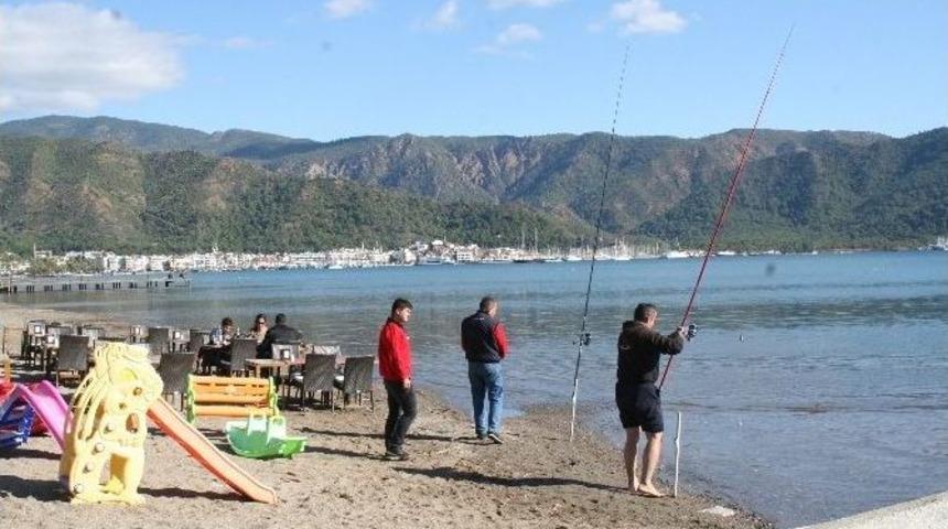 Antalya&rsquo;da Kış, Marmaris&rsquo;te Yaz