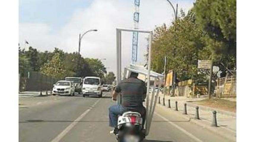 Akıllara Durgunluk Getiren Motosiklet Yolculuğu