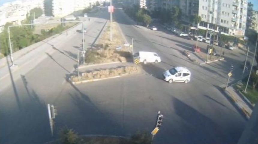 Batman&rsquo;daki Trafik Kazaları Mobese Kameralarına Yansıdı